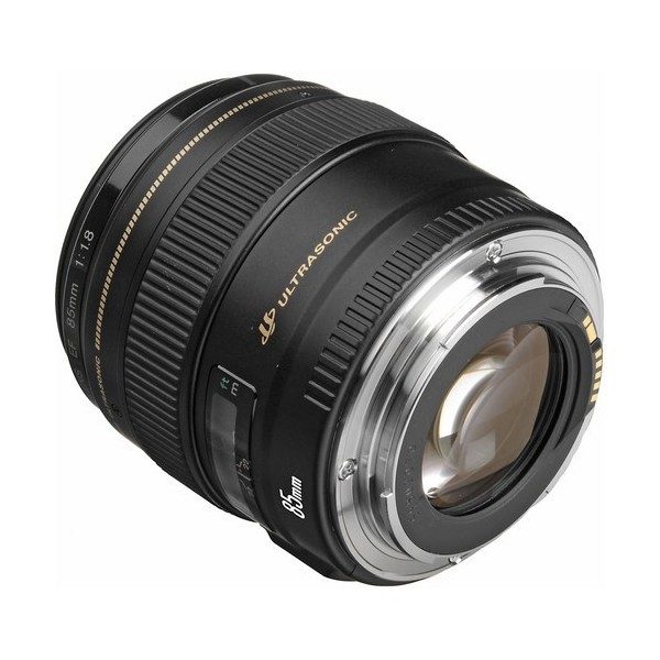 wp-content/uploads/2018/09/canon-ef-85mm-f18-usm-lens-1.jpg