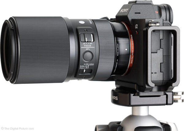Sigma 105mm F/2.8 DG DN Macro